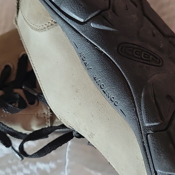 KEEN Suede Oxford Men's Slippers - Picture 3 of 5